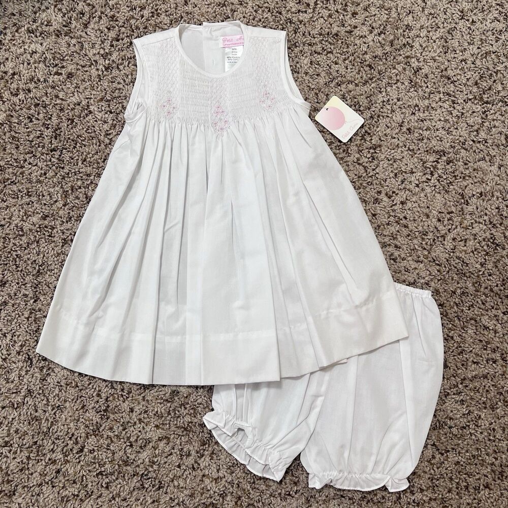 Petit Ami White Smocked Short Set Size 12 Months NWT